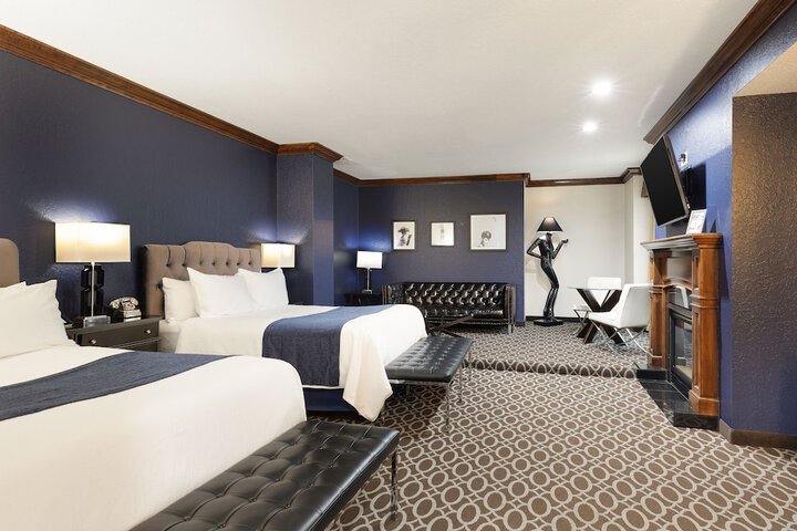 Des Lux Hotel