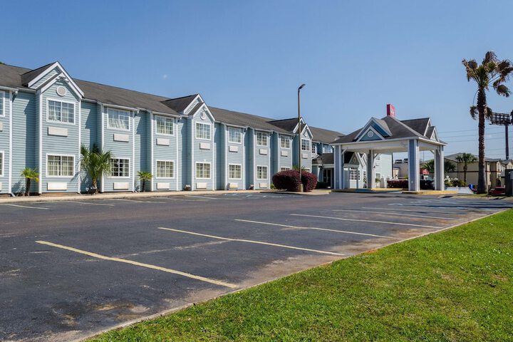 Hotel 5 of 34