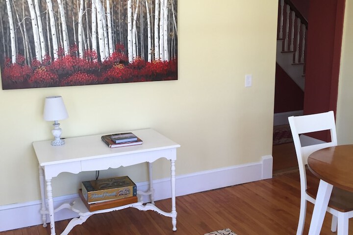 The James Place Inn B & B