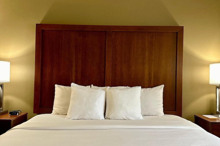 Room 21 of 83