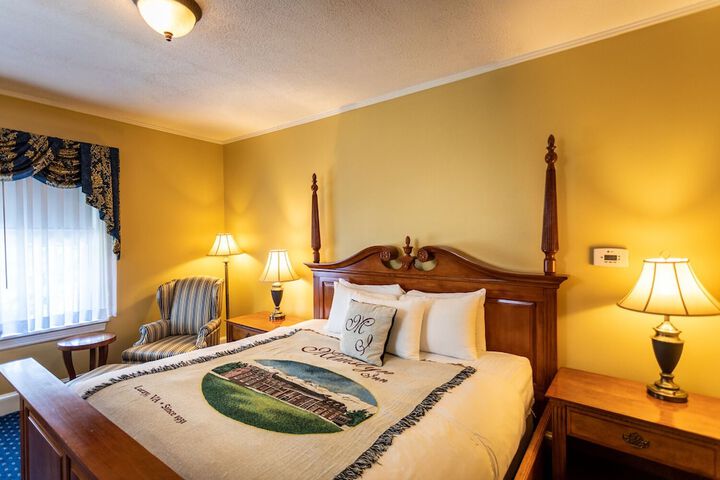Room 43 of 60