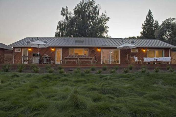 Green Valley Retreat