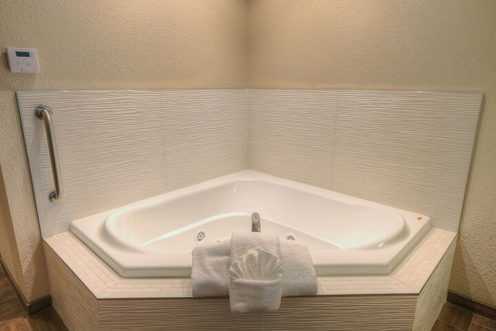 Room 54 of 85