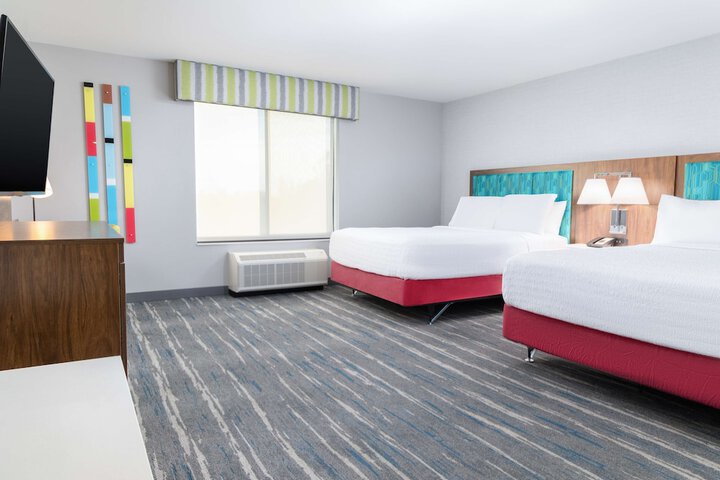 Room 16 of 47