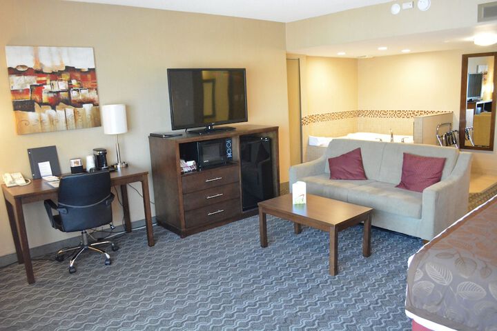 Room 25 of 46