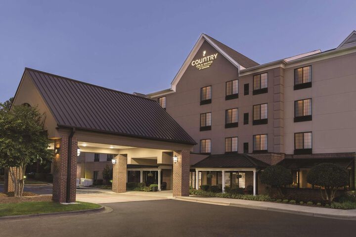Country Inn & Suites by Radisson Raleigh-Durham Airport, NC