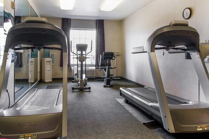 Comfort Inn & Suites Madison North