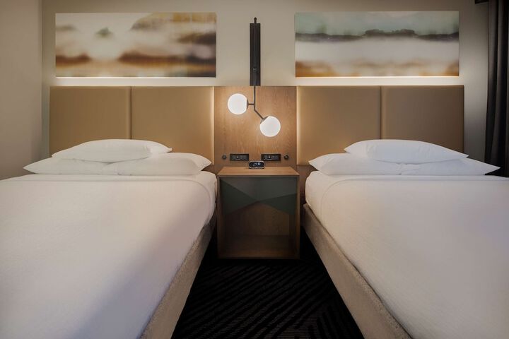 Embassy Suites by Hilton San Rafael at Marin Center