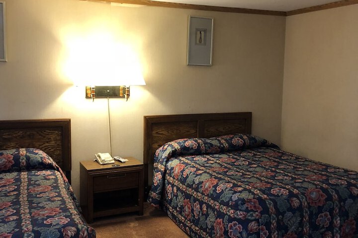 Room 25 of 26