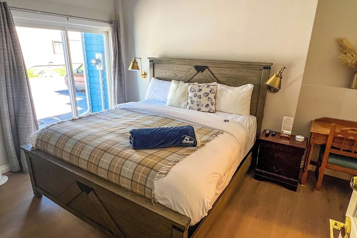 Room 11 of 59