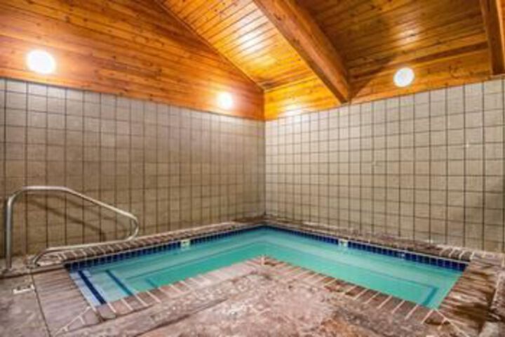 Americinn Lodge and Suites Eagle