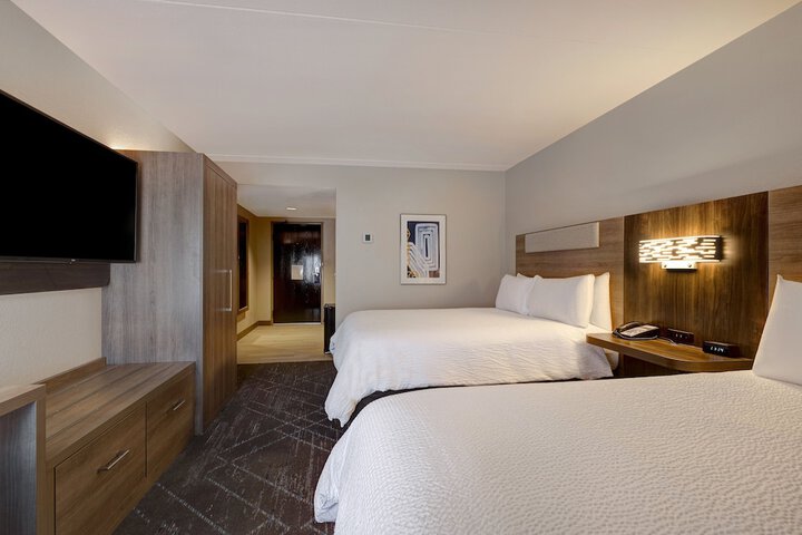 Room 14 of 35