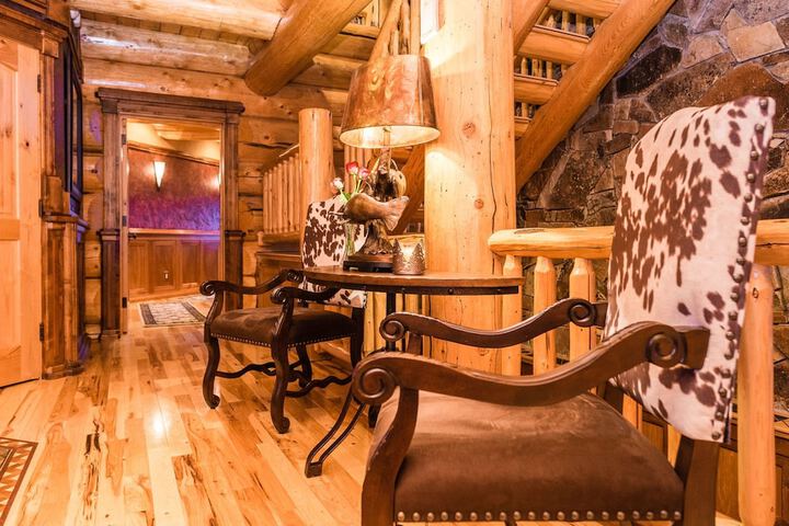 Coyote Bluff Estate