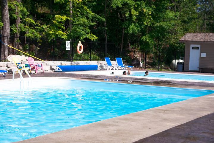 Pool 2 of 14