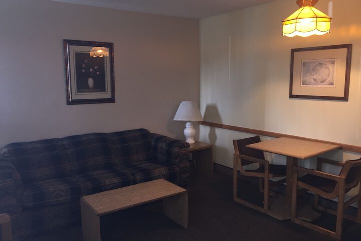 Room 16 of 20