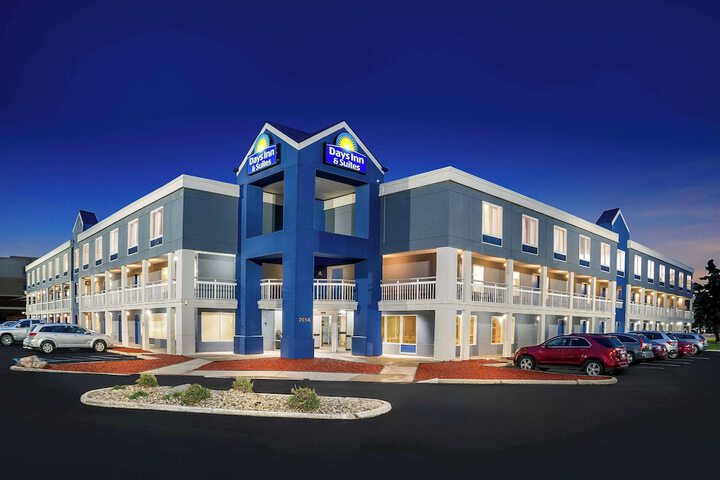 Hotel 7 of 38