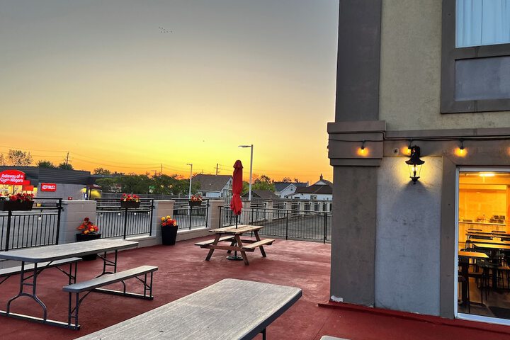 Terrace/Patio 35 of 37