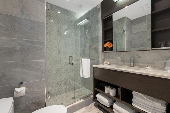 SOHO Residences Lisgar