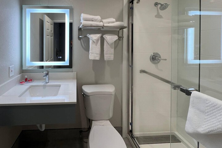 Quality Inn Tracy I-205