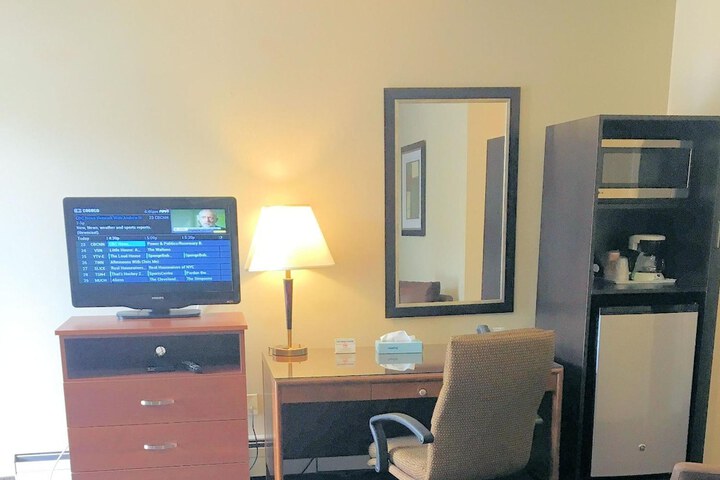 Room 15 of 21
