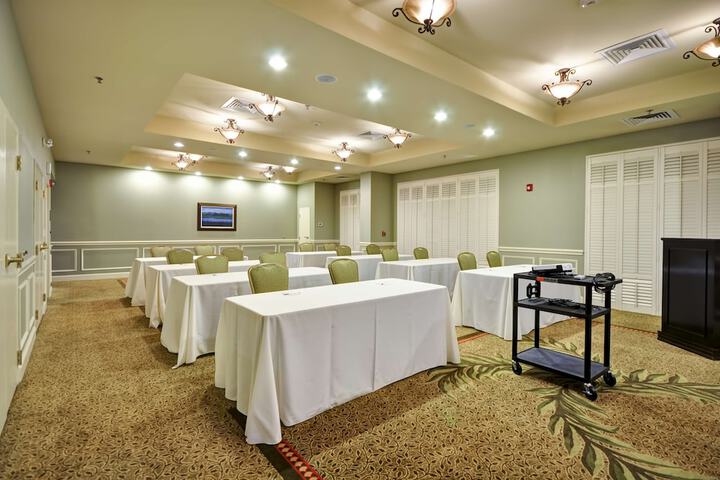Hampton Inn & Suites North Charleston-University Blvd