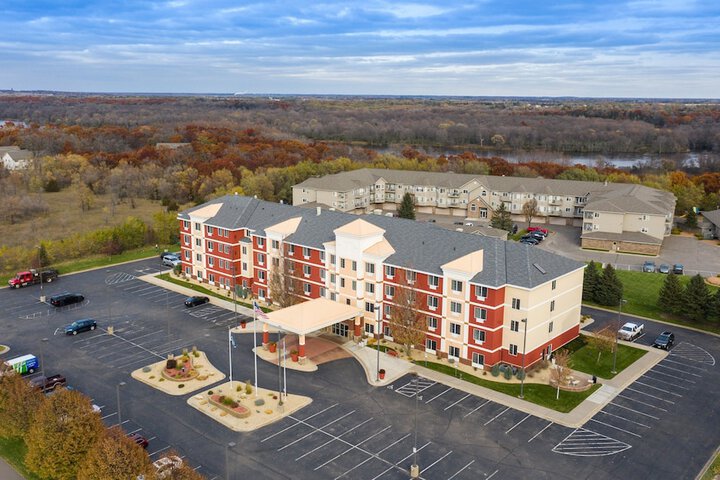 Holiday Inn Express Hotel & Suites St. Cloud by IHG