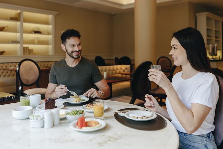 Dining 104 of 123