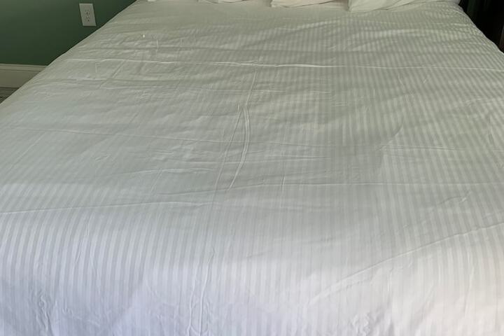 Room 15 of 43