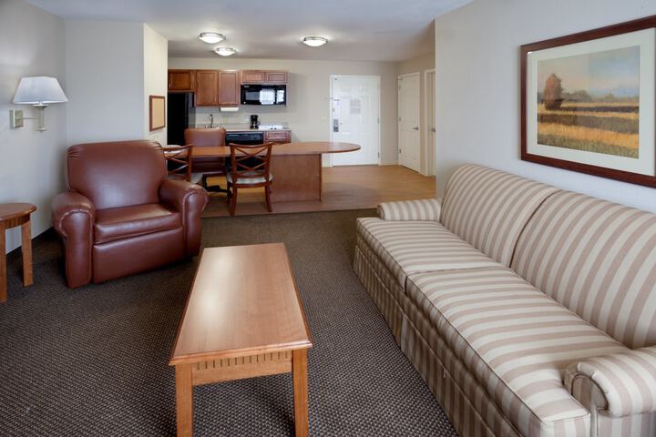 Room 27 of 36