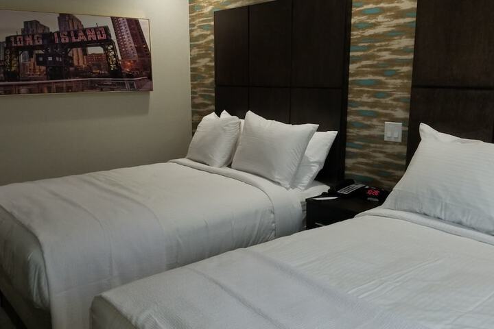 Room 15 of 35