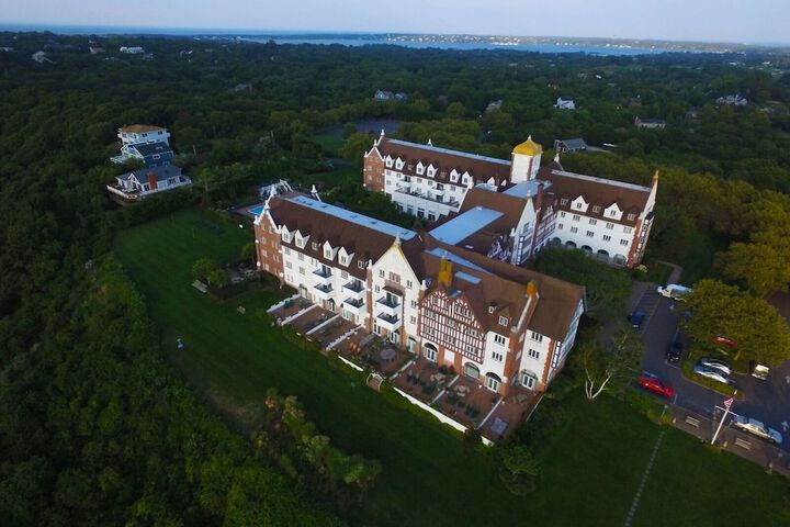 Montauk Manor