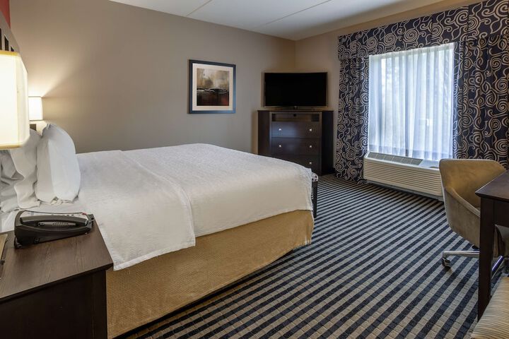 Room 21 of 74