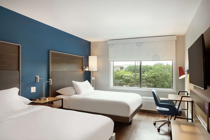 Room 26 of 36