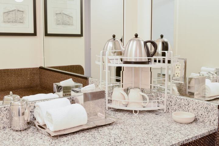 O.Henry Hotel