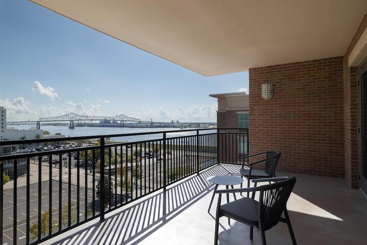 Hampton Inn & Suites Baton Rouge Downtown