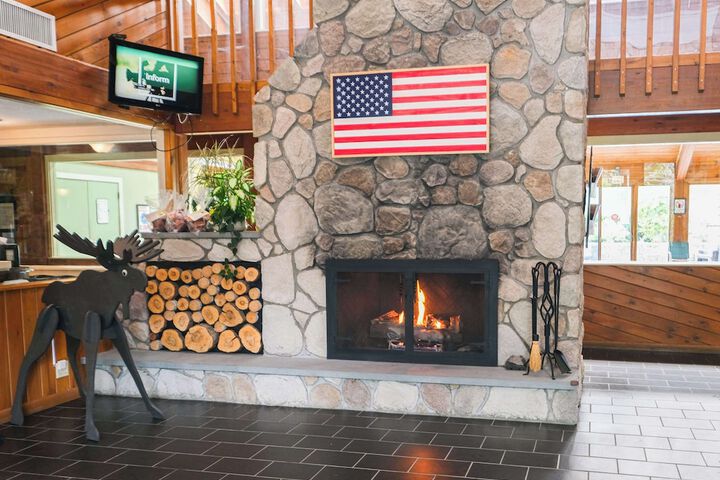 Hotel Interior 24 of 182