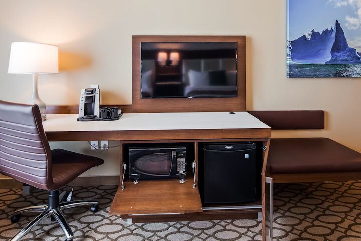 Best Western Plus St. Johns Airport Hotel and Suites