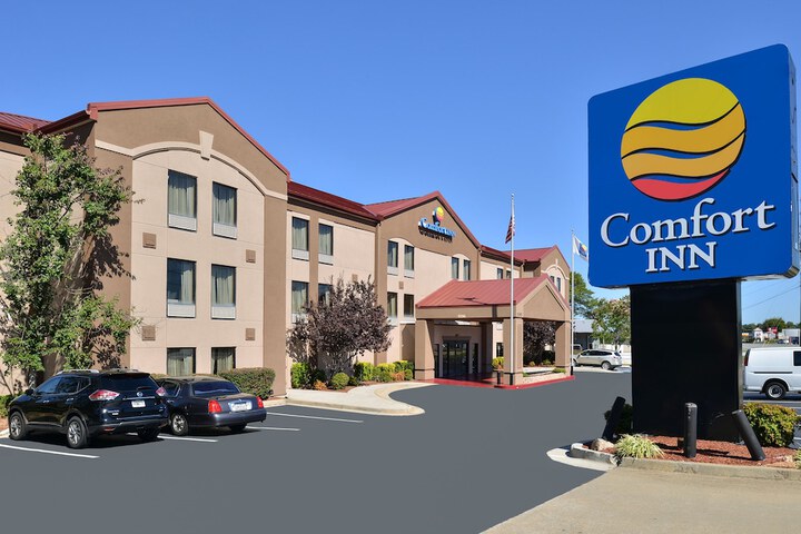 Hotel 1 of 84