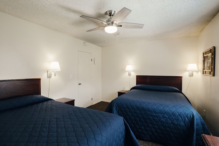 Room 18 of 51