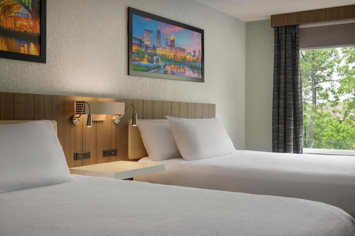 Hilton Garden Inn Cleveland Airport