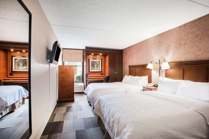 Room 22 of 36