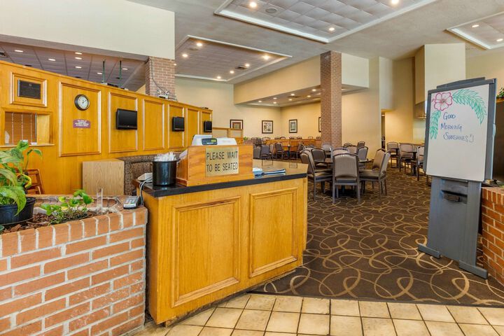 Quality Inn Exit 4