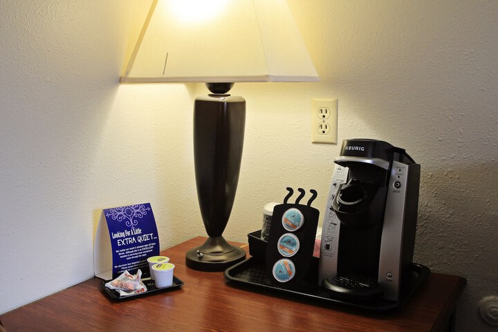 Breakfast/Coffee Service 91 of 100
