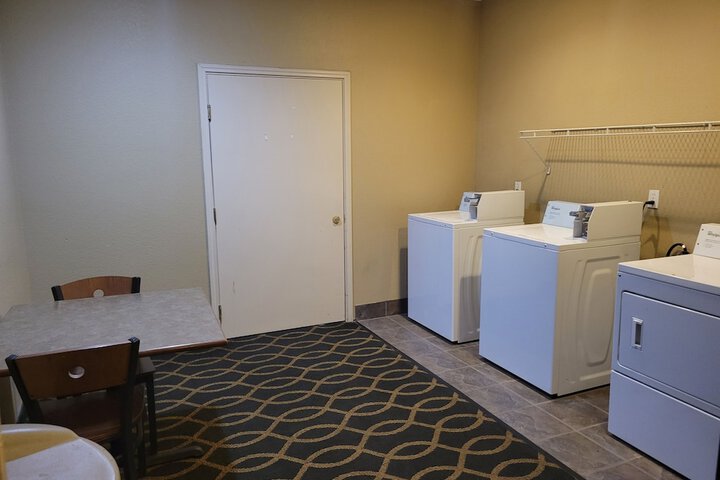 Room 21 of 54