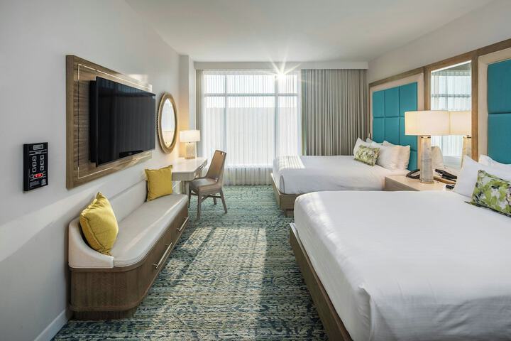 Gaylord Palms Resort & Convention Center