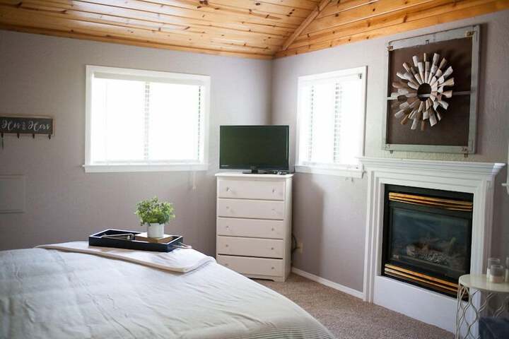 Room 44 of 143