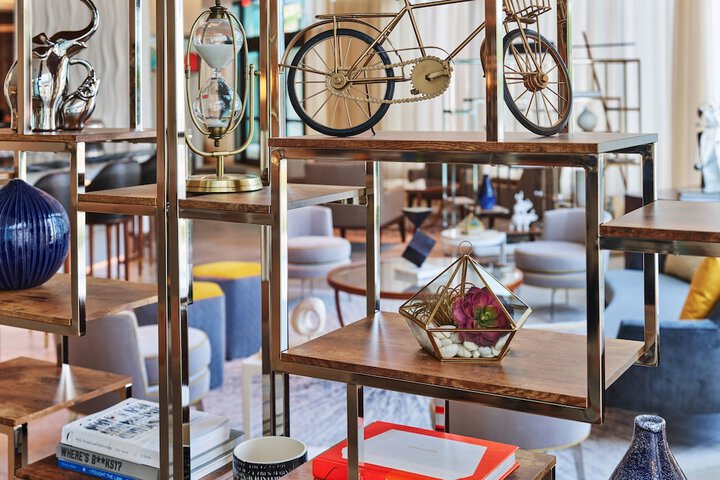 Art Ovation Hotel Autograph Collection