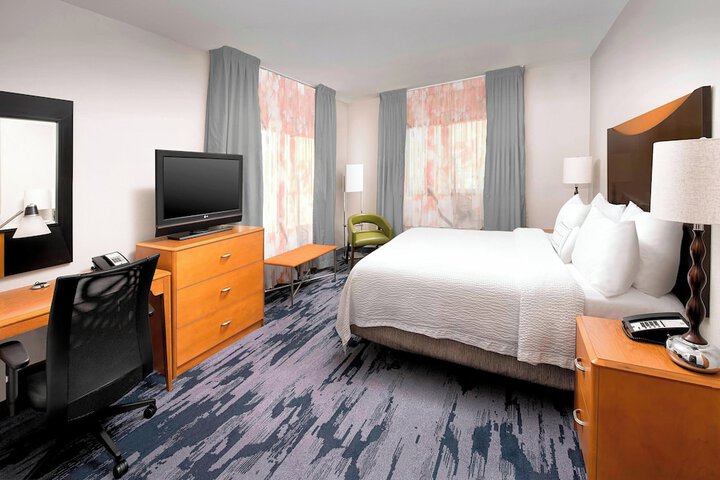 Room 17 of 26