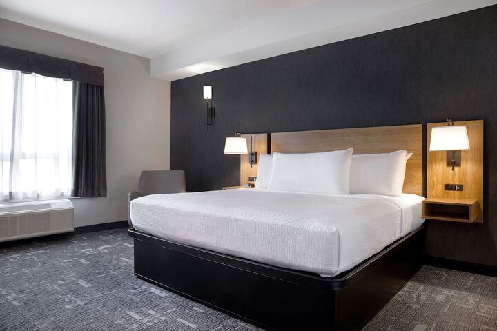 Canalta Hotel Cochrane