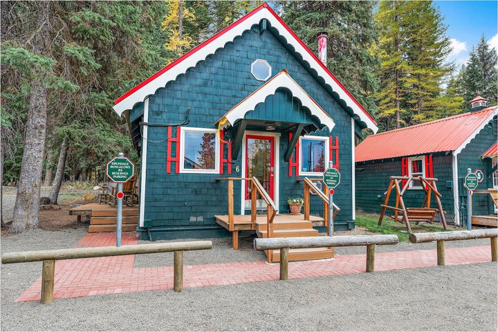 Brundage Bungalows